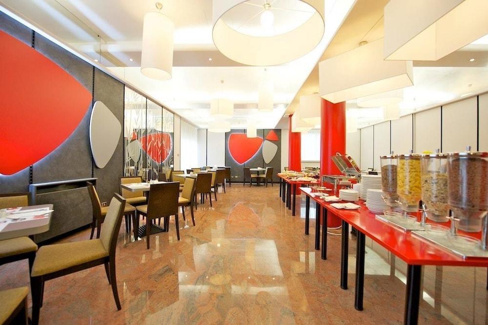 Ibis Styles Parma Toscanini Ngoại thất bức ảnh