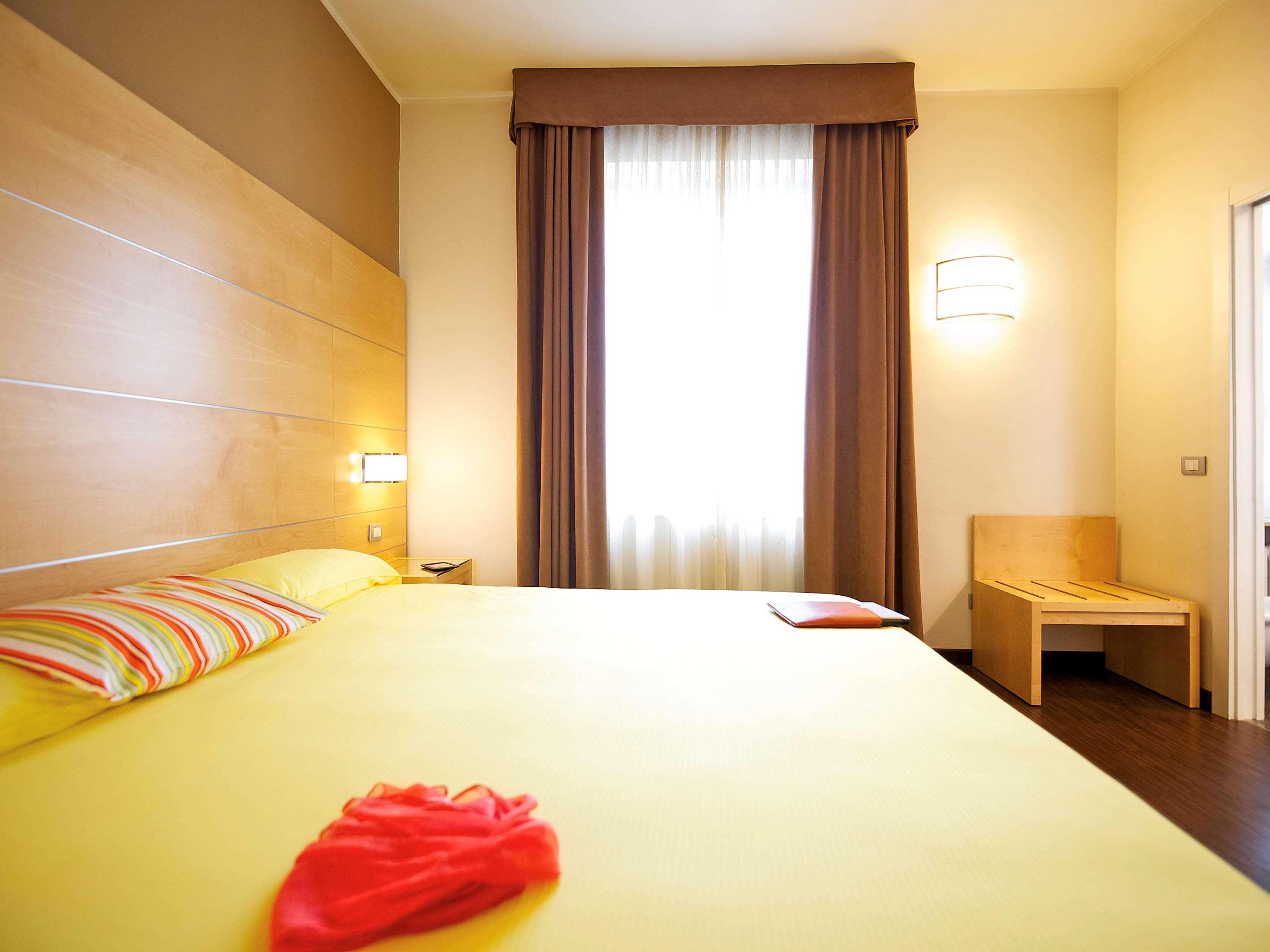 Ibis Styles Parma Toscanini Ngoại thất bức ảnh