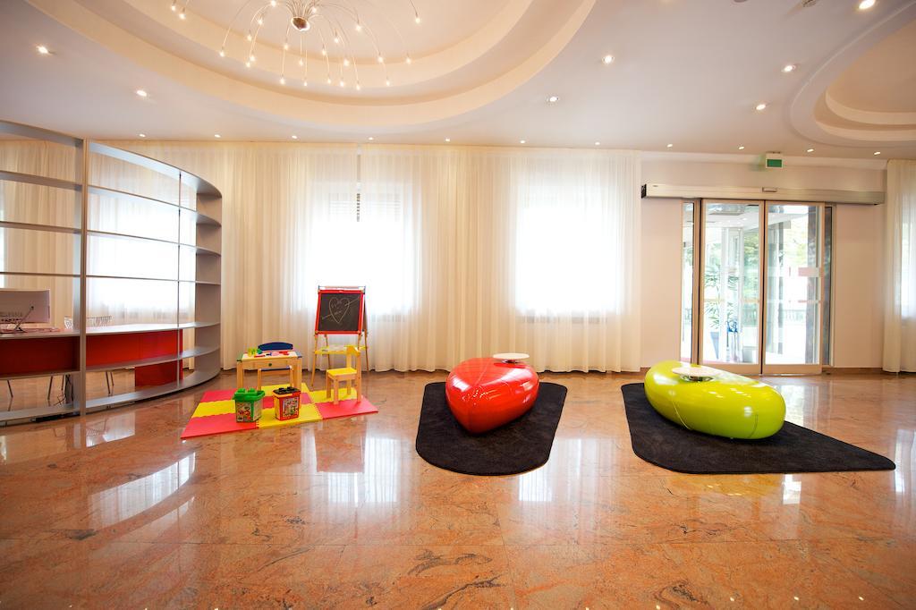 Ibis Styles Parma Toscanini Ngoại thất bức ảnh