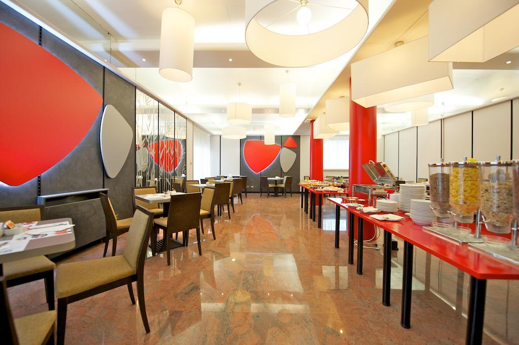 Ibis Styles Parma Toscanini Ngoại thất bức ảnh