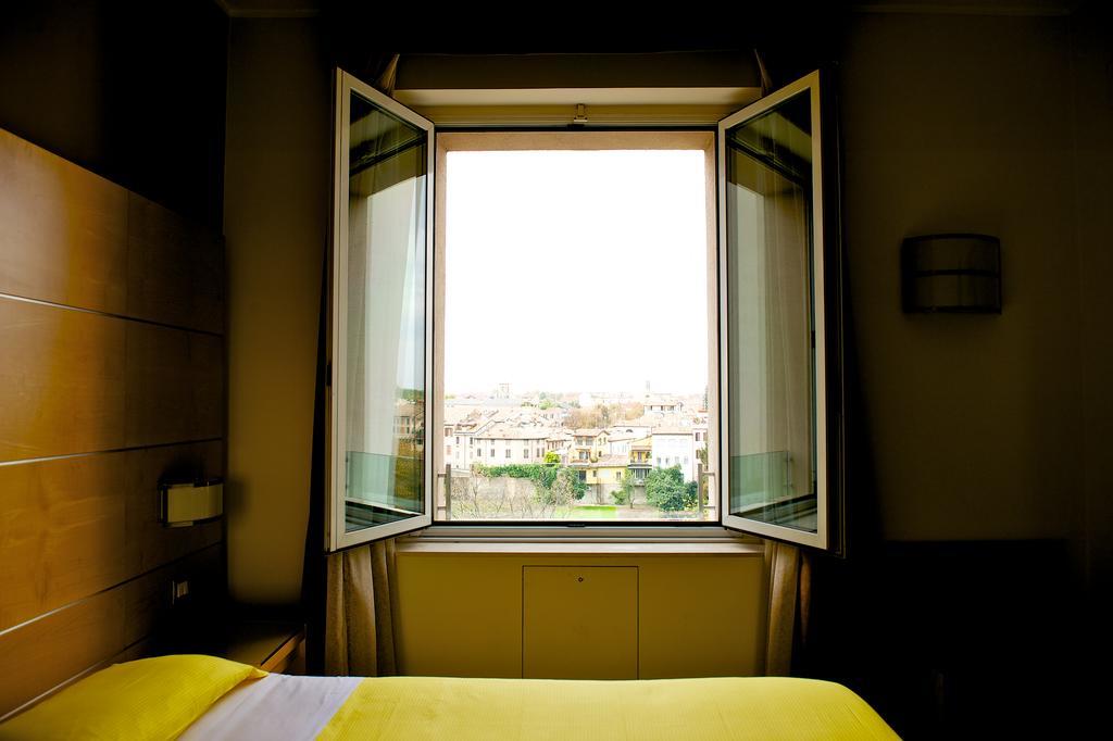 Ibis Styles Parma Toscanini Ngoại thất bức ảnh