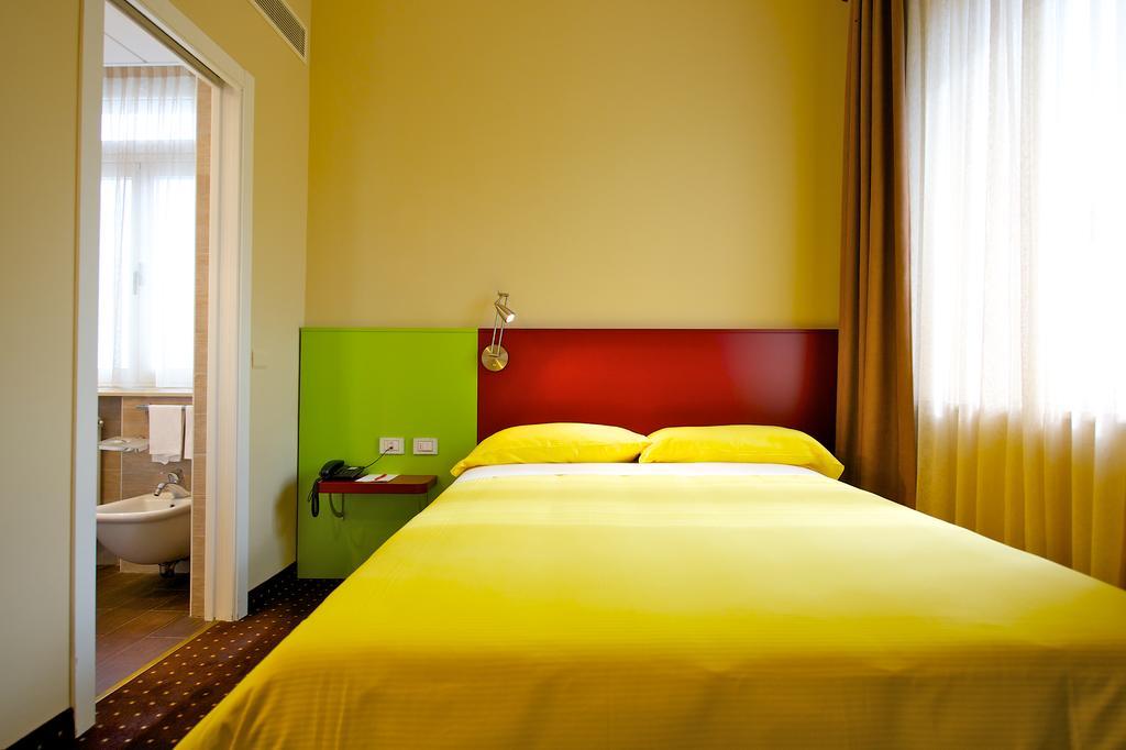 Ibis Styles Parma Toscanini Ngoại thất bức ảnh