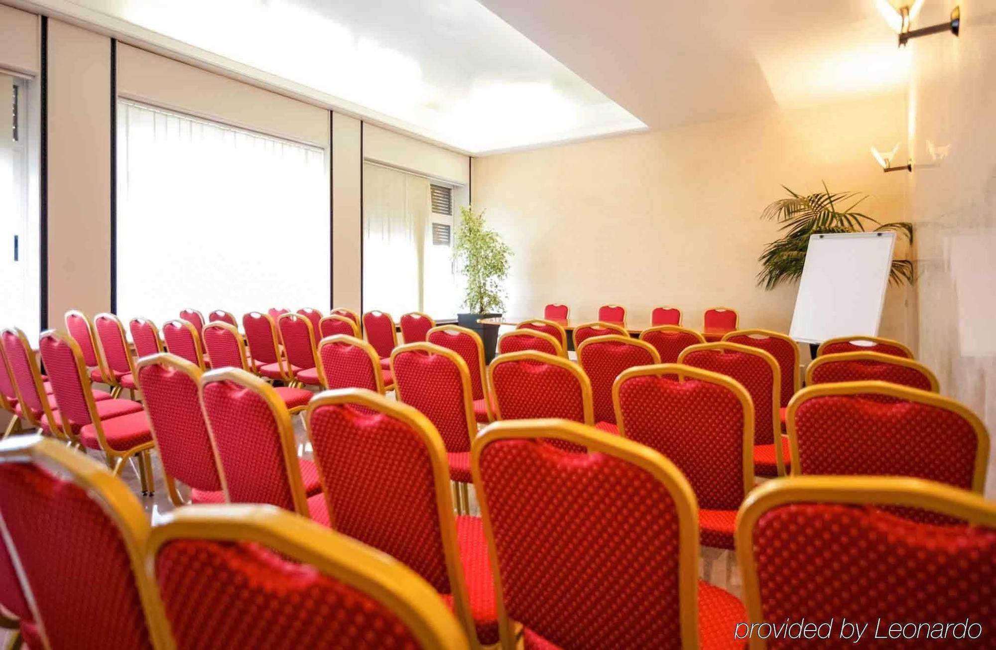 Ibis Styles Parma Toscanini Ngoại thất bức ảnh